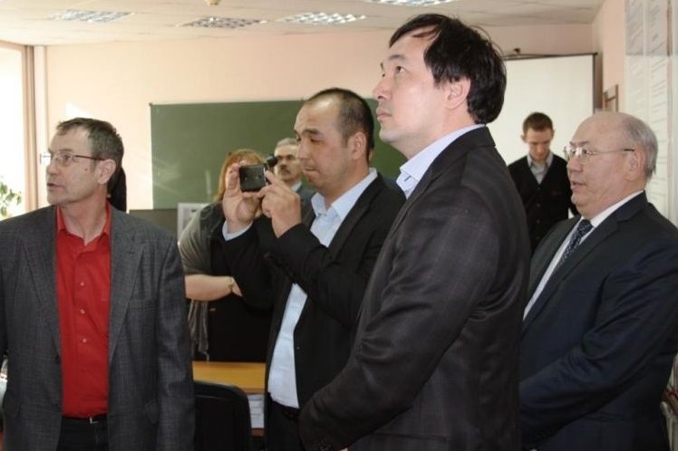 Нефтяники Казахстана посетили АГНИ
